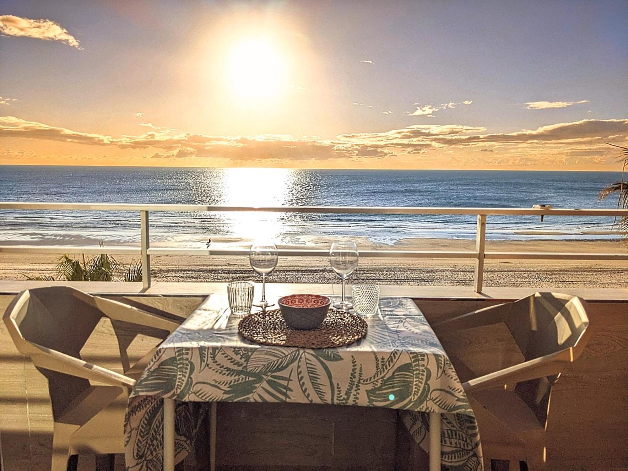 Apartamento En La Playa Con Garaje Cádis Exterior foto